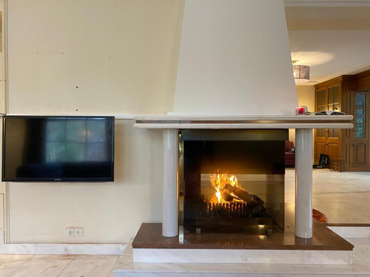 Sjieke Gezellige Villa In Het Bos Lieshout Екстер'єр фото