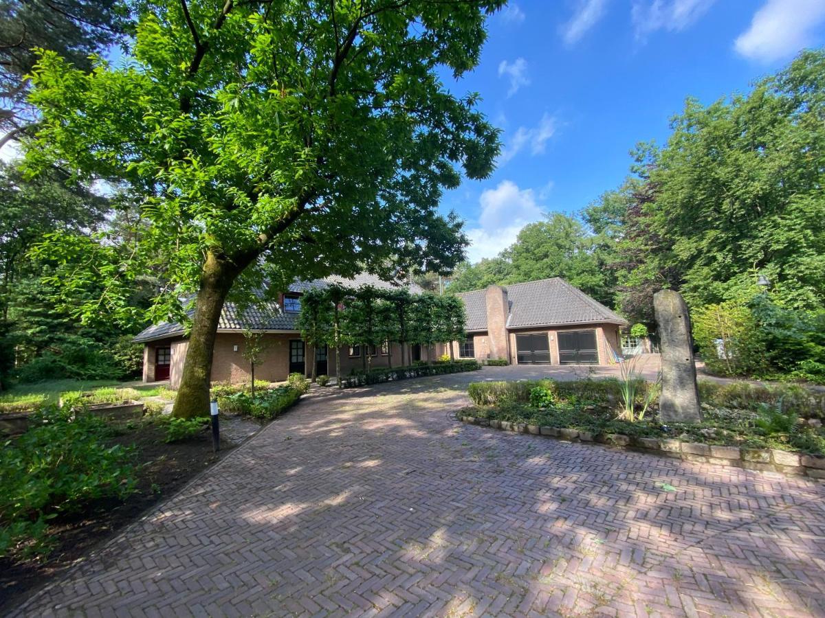 Sjieke Gezellige Villa In Het Bos Lieshout Екстер'єр фото